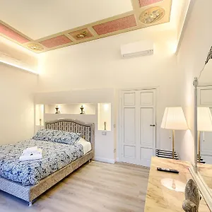 https://casa-ciseri.it-tuscanyhotel.com